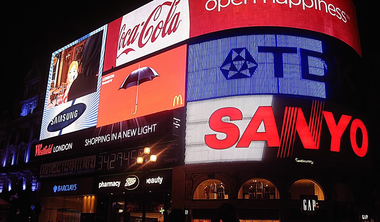 piccadilly circus, ads, alight, london, piccadilly circus, piccadilly circus, piccadilly circus, piccadilly circus, piccadilly circus, ads, ads
